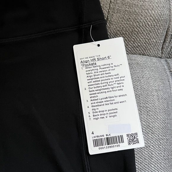 NWT Lululemon Align High-Rise Short With Pockets 6" - Size 4 - Picture 2 of 3